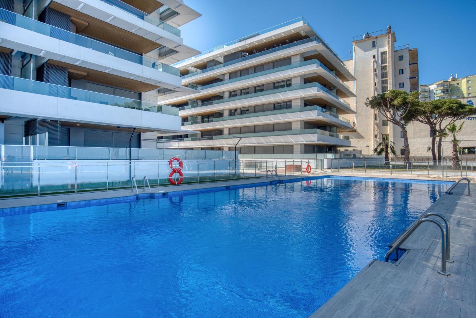 Penthouse On The First Line Apartment Кастел Пладжа де Аро Екстериор снимка